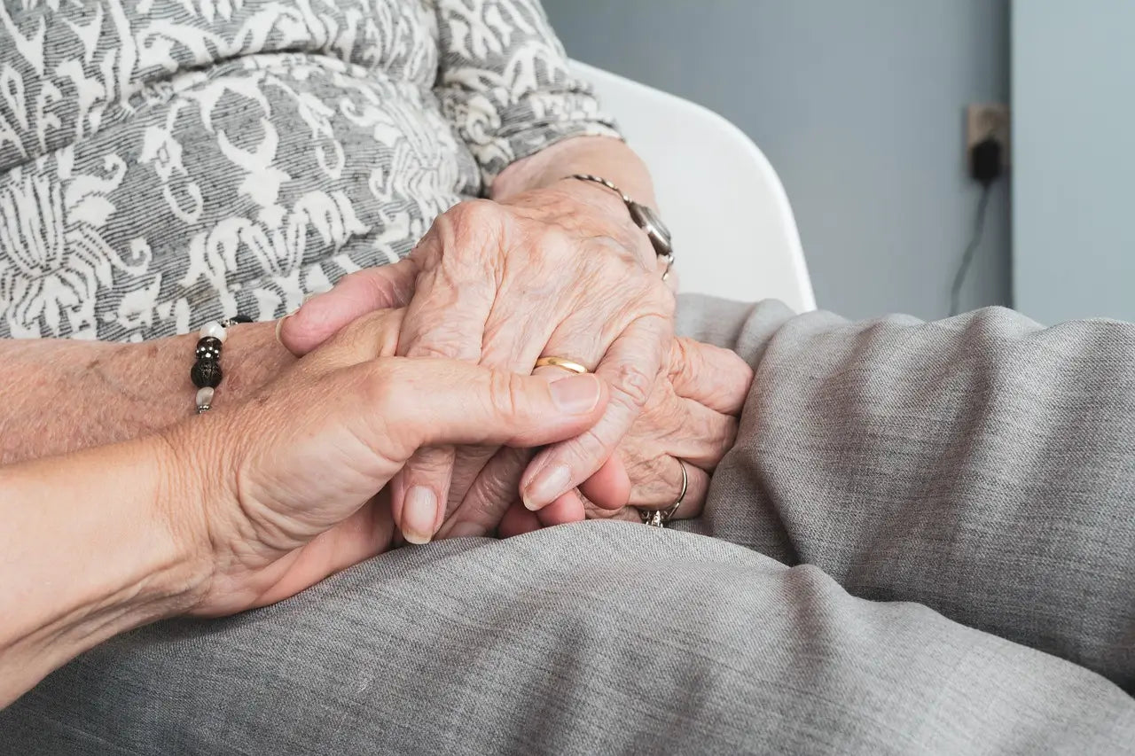 Caregiver’s Guide to Managing Incontinence at Home | CarePoint NZ ...